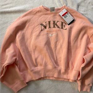 Nike Women's Peach Pink Crewneck Sweatshirt